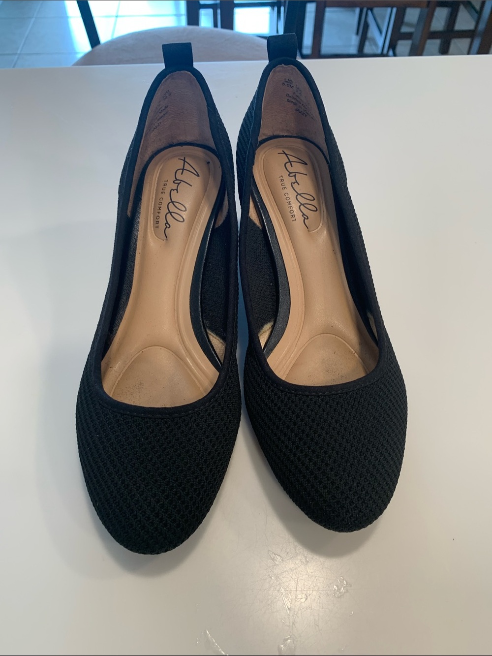 Abella True Comfort Black Wedge Heel Pumps Women’s 5.5
